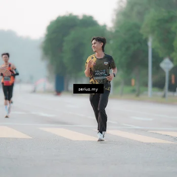 Runner Photo 6353441