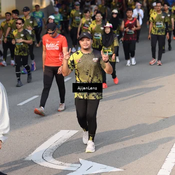 Runner Photo 6353456