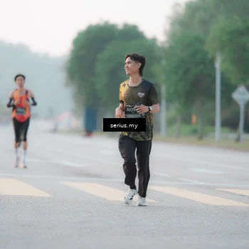 Runner Photo 6353457