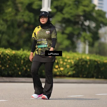 Runner Photo 6353460