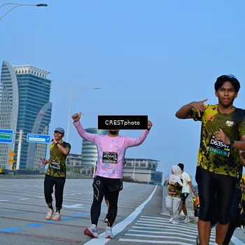 Runner Photo 6353470