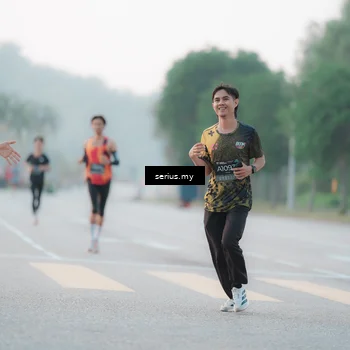 Runner Photo 6353483
