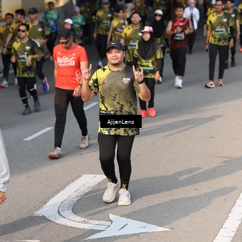 Runner Photo 6353493