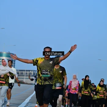 Runner Photo 6353500
