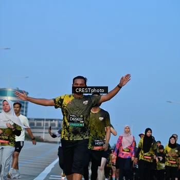 Runner Photo 6353508