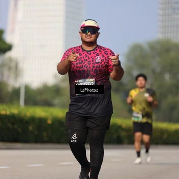 Runner Photo 6353518