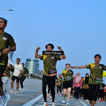 Runner Photo 6353524