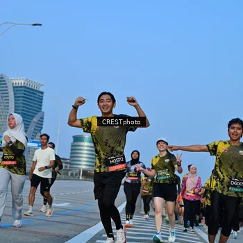 Runner Photo 6353525