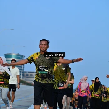 Runner Photo 6353531