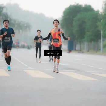 Runner Photo 6353577
