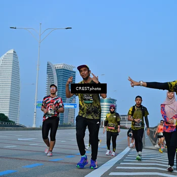 Runner Photo 6353606