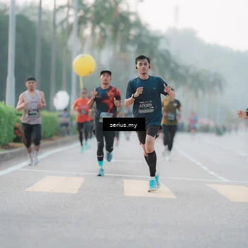 Runner Photo 6353621