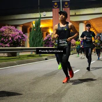 Runner Photo 6353648