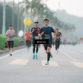 Runner Photo 6353652