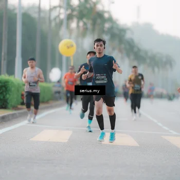 Runner Photo 6353653