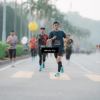 Runner Photo 6353656