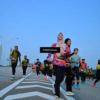 Runner Photo 6353660