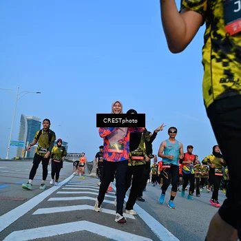 Runner Photo 6353663