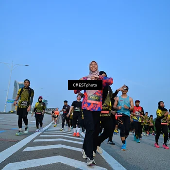 Runner Photo 6353671