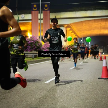 Runner Photo 6353679