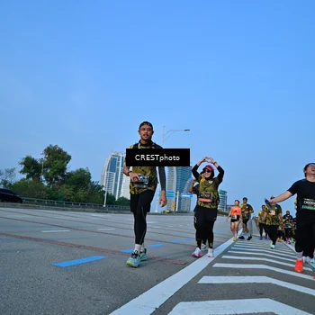 Runner Photo 6353687