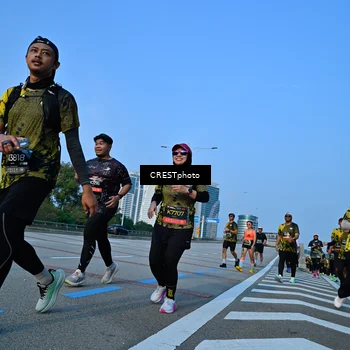 Runner Photo 6353705