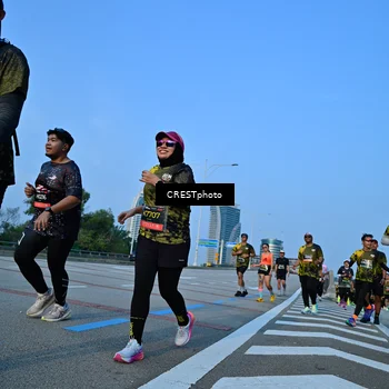 Runner Photo 6353709