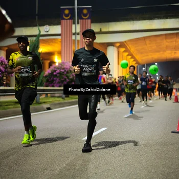 Runner Photo 6353710
