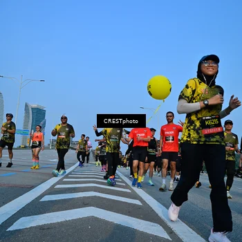 Runner Photo 6353718