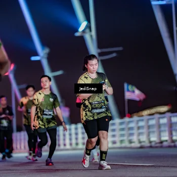 Runner Photo 6353721