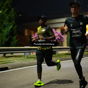 Runner Photo 6353735