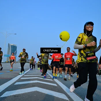 Runner Photo 6353738