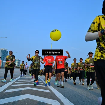 Runner Photo 6353754