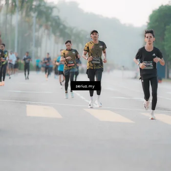 Runner Photo 6353789