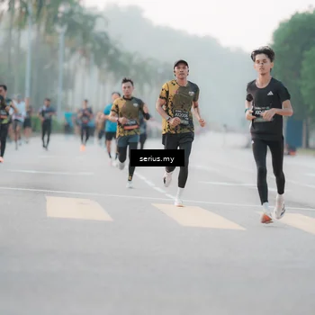 Runner Photo 6353802