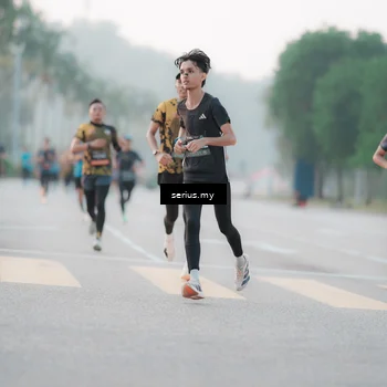 Runner Photo 6353810
