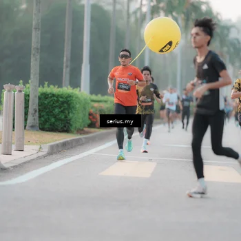 Runner Photo 6353819