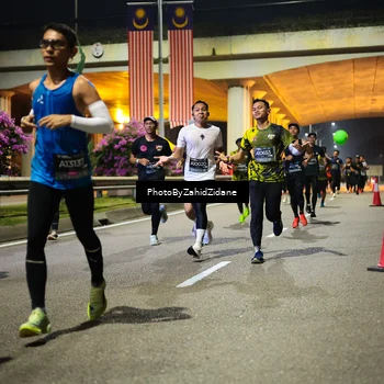 Runner Photo 6353828