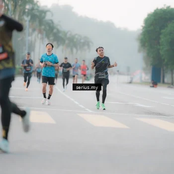 Runner Photo 6353846