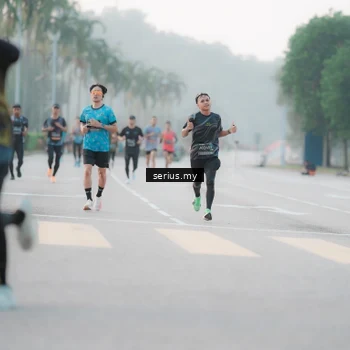 Runner Photo 6353851