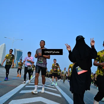 Runner Photo 6353860
