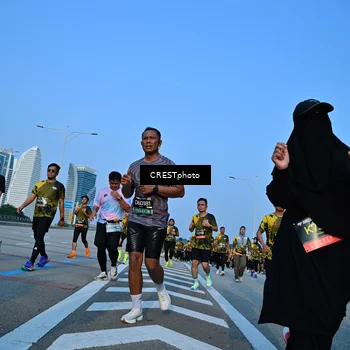 Runner Photo 6353862