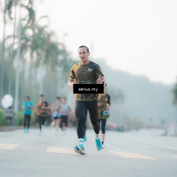 Runner Photo 6353875