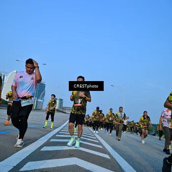 Runner Photo 6353892