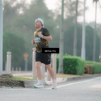 Runner Photo 6353946
