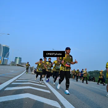 Runner Photo 6353953