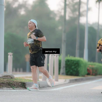 Runner Photo 6353955