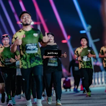 Runner Photo 6353961