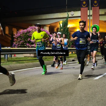 Runner Photo 6353962