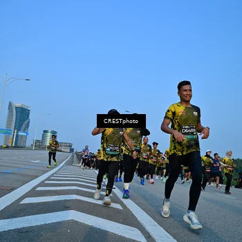 Runner Photo 6353989